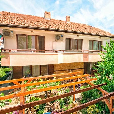 Holiday House Gendar, Chernomorets Ngoại thất bức ảnh
